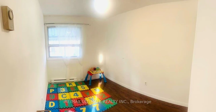 7 Grand River Court, Brampton, ON, L6S 2J8 - 18