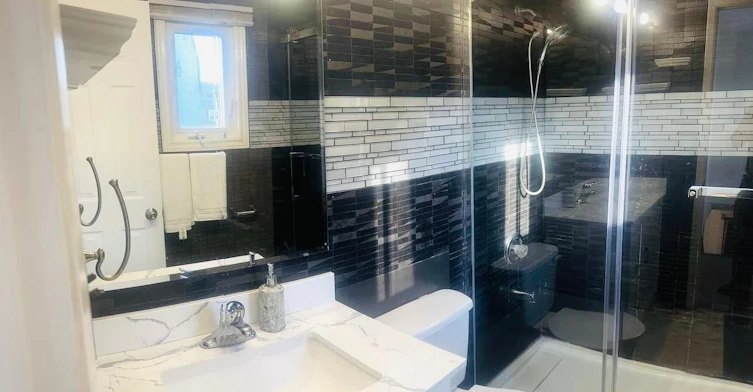 7 Grand River Court, Brampton, ON, L6S 2J8 - 7