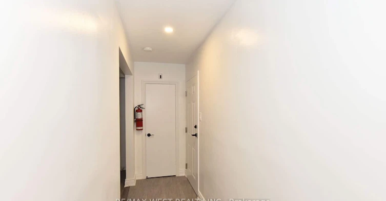 Main-168 Strathnairn Avenue, Toronto, ON, M2M 2G1 - 4