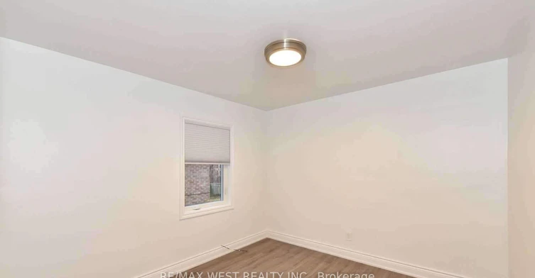 Main-168 Strathnairn Avenue, Toronto, ON, M2M 2G1 - 13