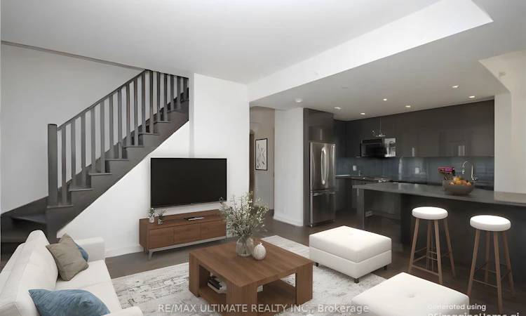 TH1-2212 Lake Shore Boulevard W