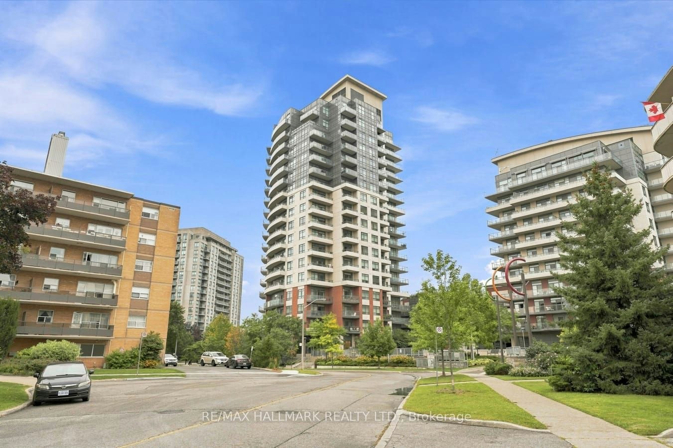 905-25 Fontenay Court, Toronto, ON, M9A 0C4