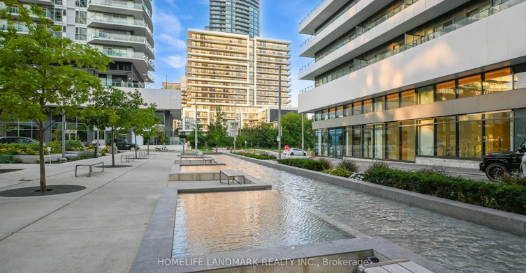 4811-30 Shore Breeze Drive, Toronto, ON, M8V 0J1 - 2