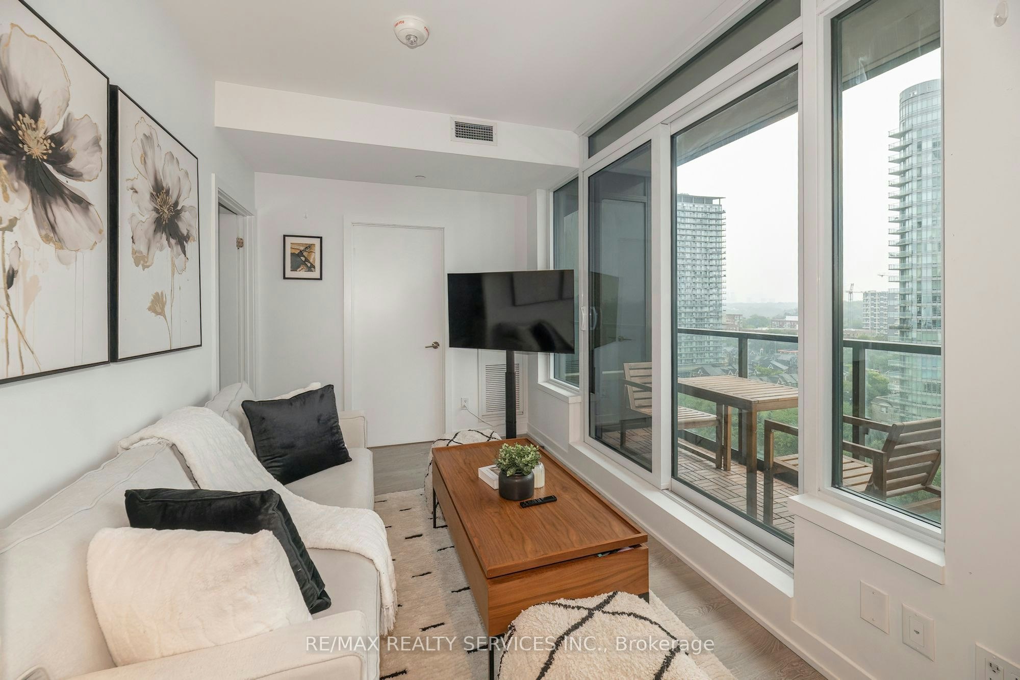 1616-1926 Lake Shore Boulevard W, Toronto, ON, M6S 1A1 - 11
