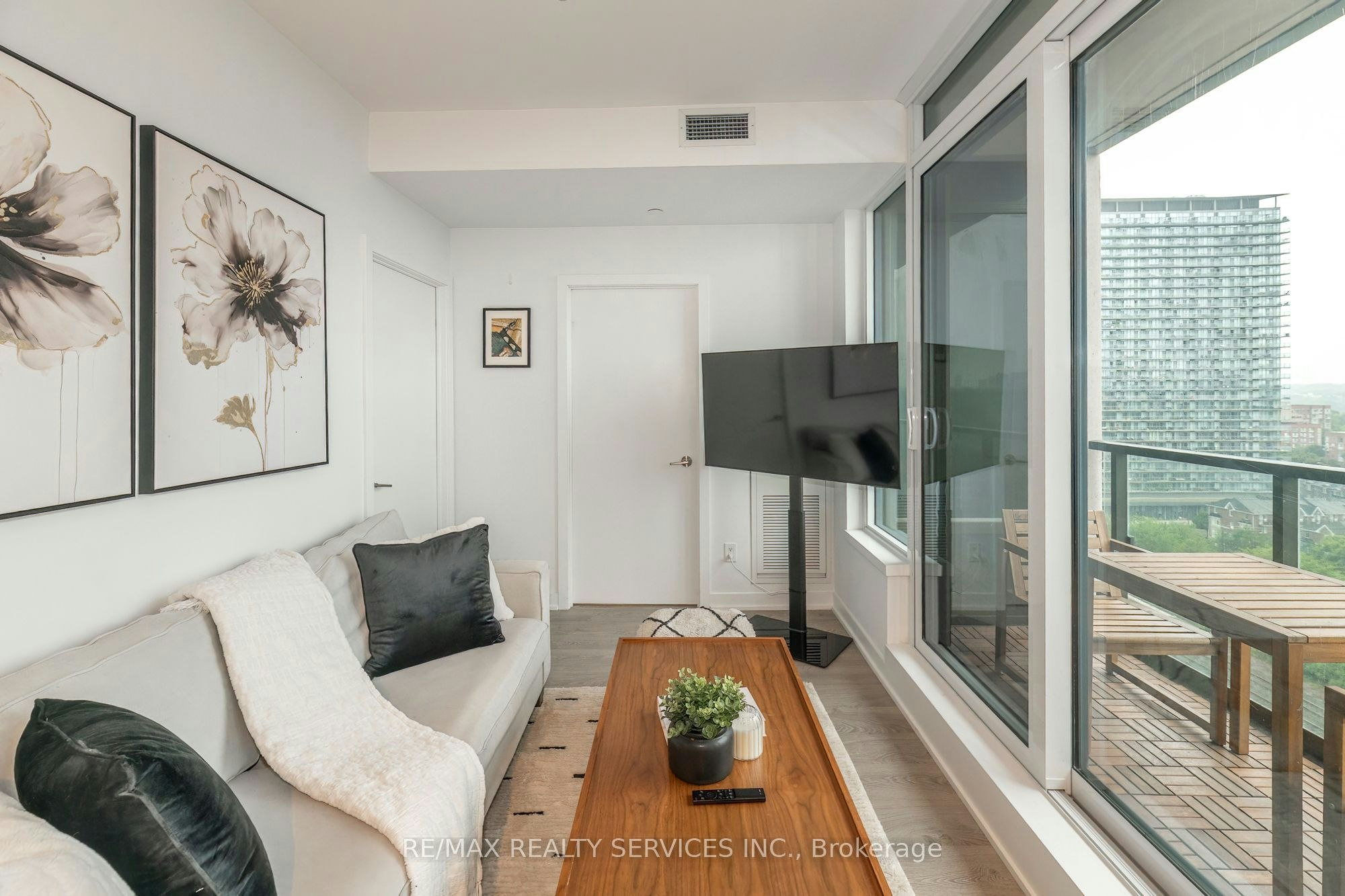 1616-1926 Lake Shore Boulevard W, Toronto, ON, M6S 1A1 - 15