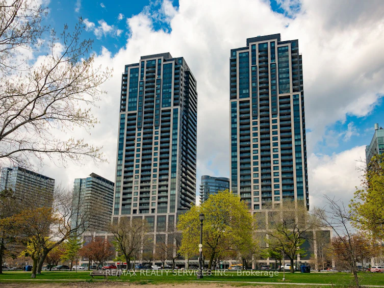 1616-1926 Lake Shore Boulevard W, Toronto, ON, M6S 1A1 - 3