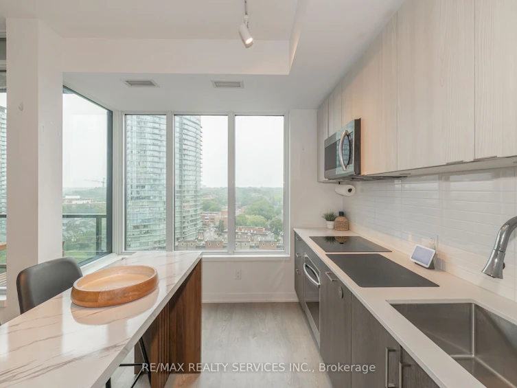 1616-1926 Lake Shore Boulevard W, Toronto, ON, M6S 1A1 - 16