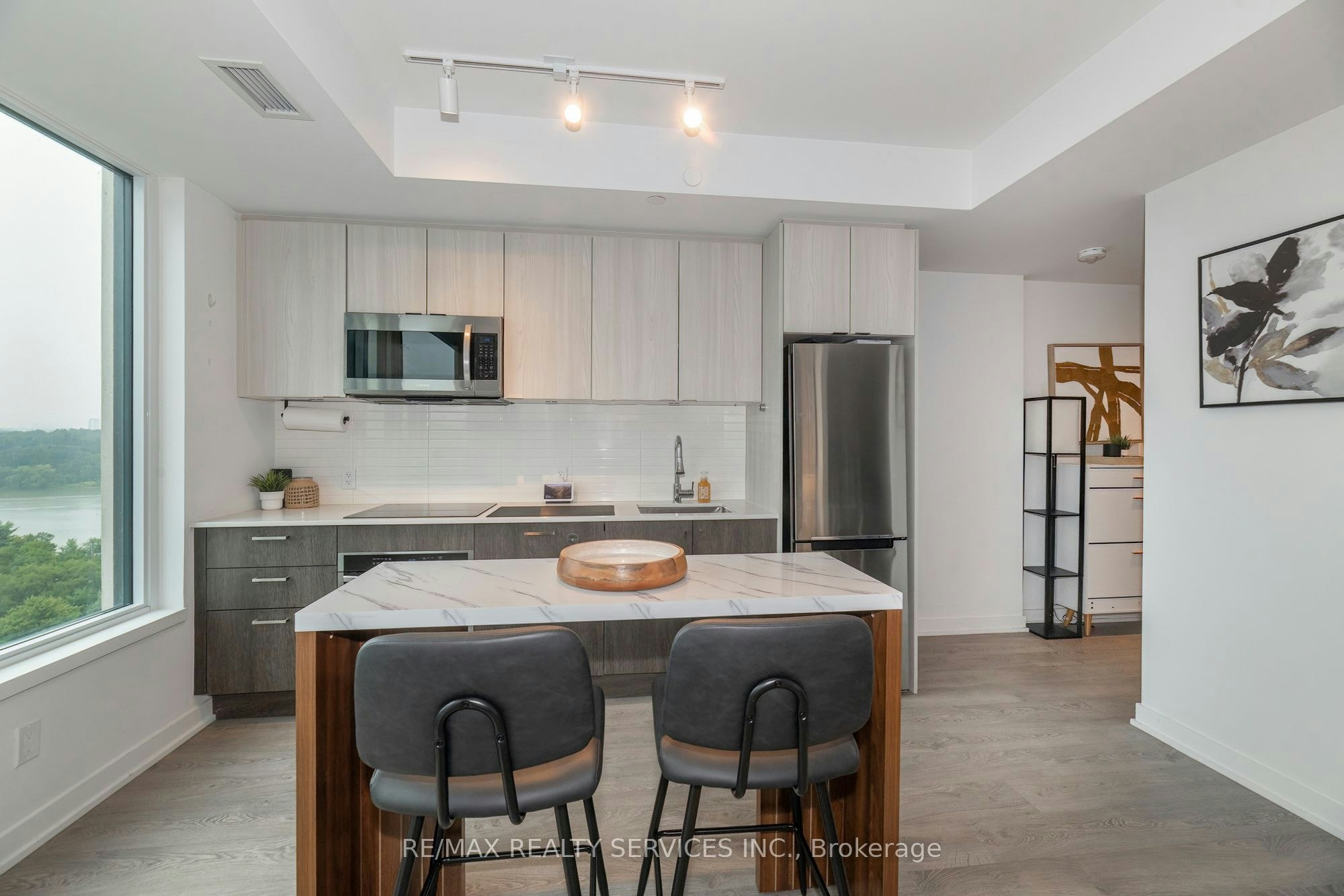 1616-1926 Lake Shore Boulevard W, Toronto, ON, M6S 1A1 - 8