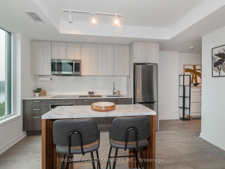 1616-1926 Lake Shore Boulevard W, Toronto, ON, M6S 1A1 - 8