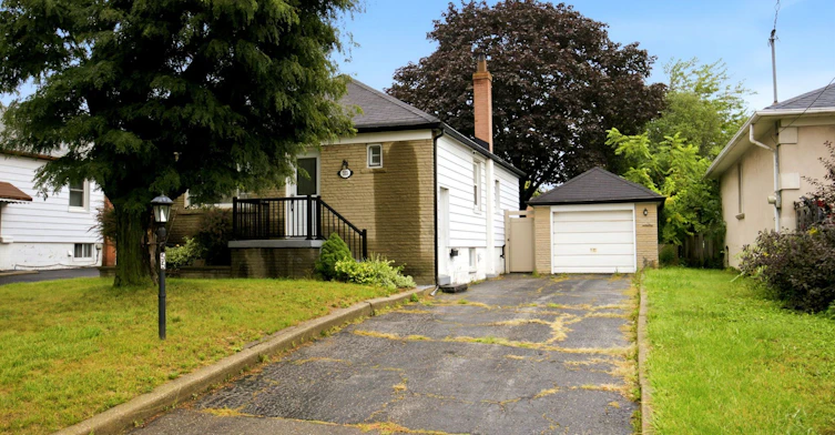355 Culford Road, Toronto, ON, M6L 2V8 - 15