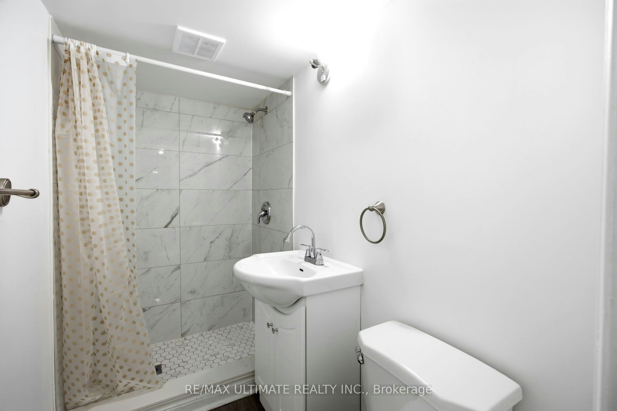 355 Culford Road, Toronto, ON, M6L 2V8 - 9