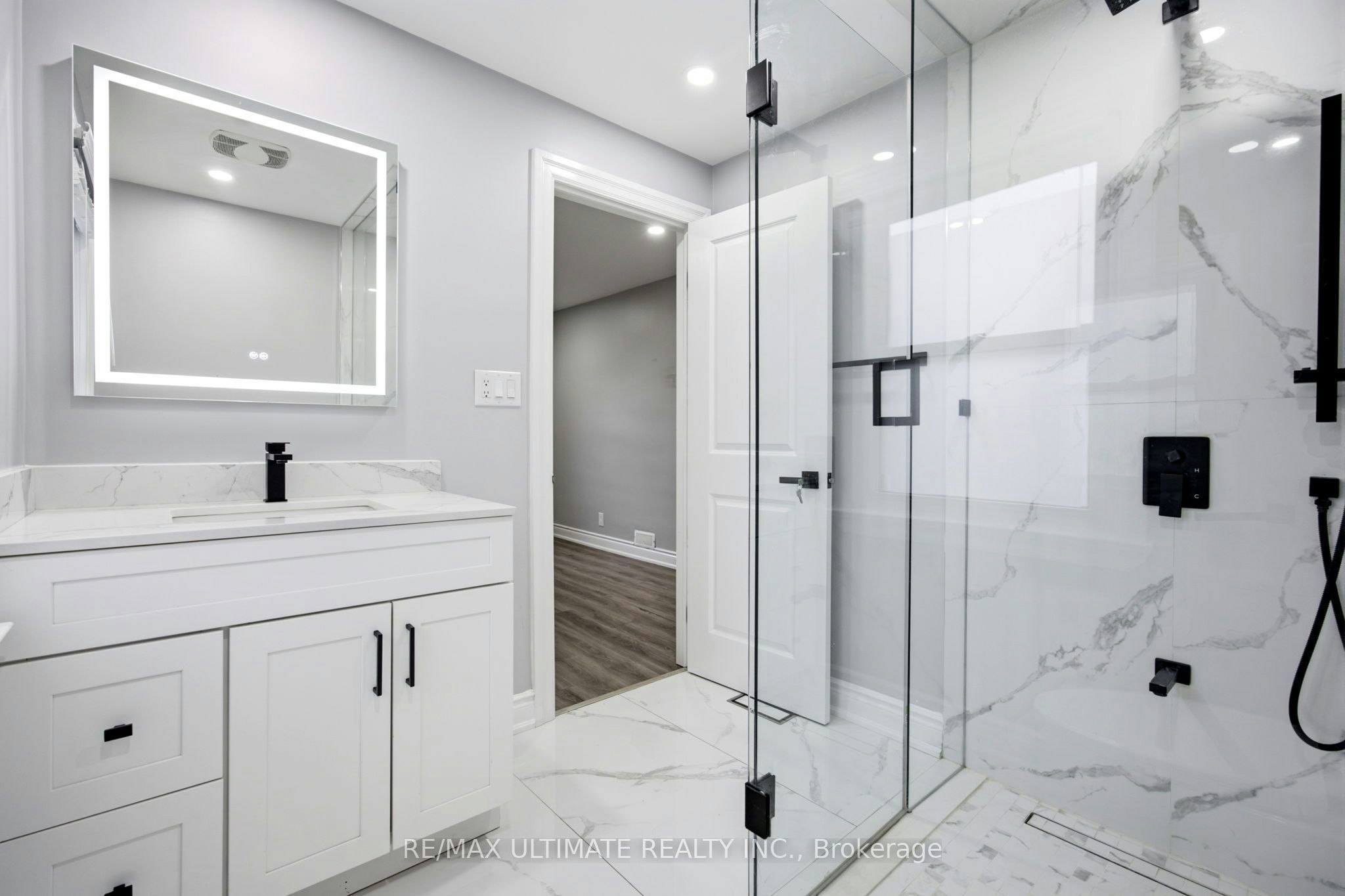 355 Culford Road, Toronto, ON, M6L 2V8 - 31