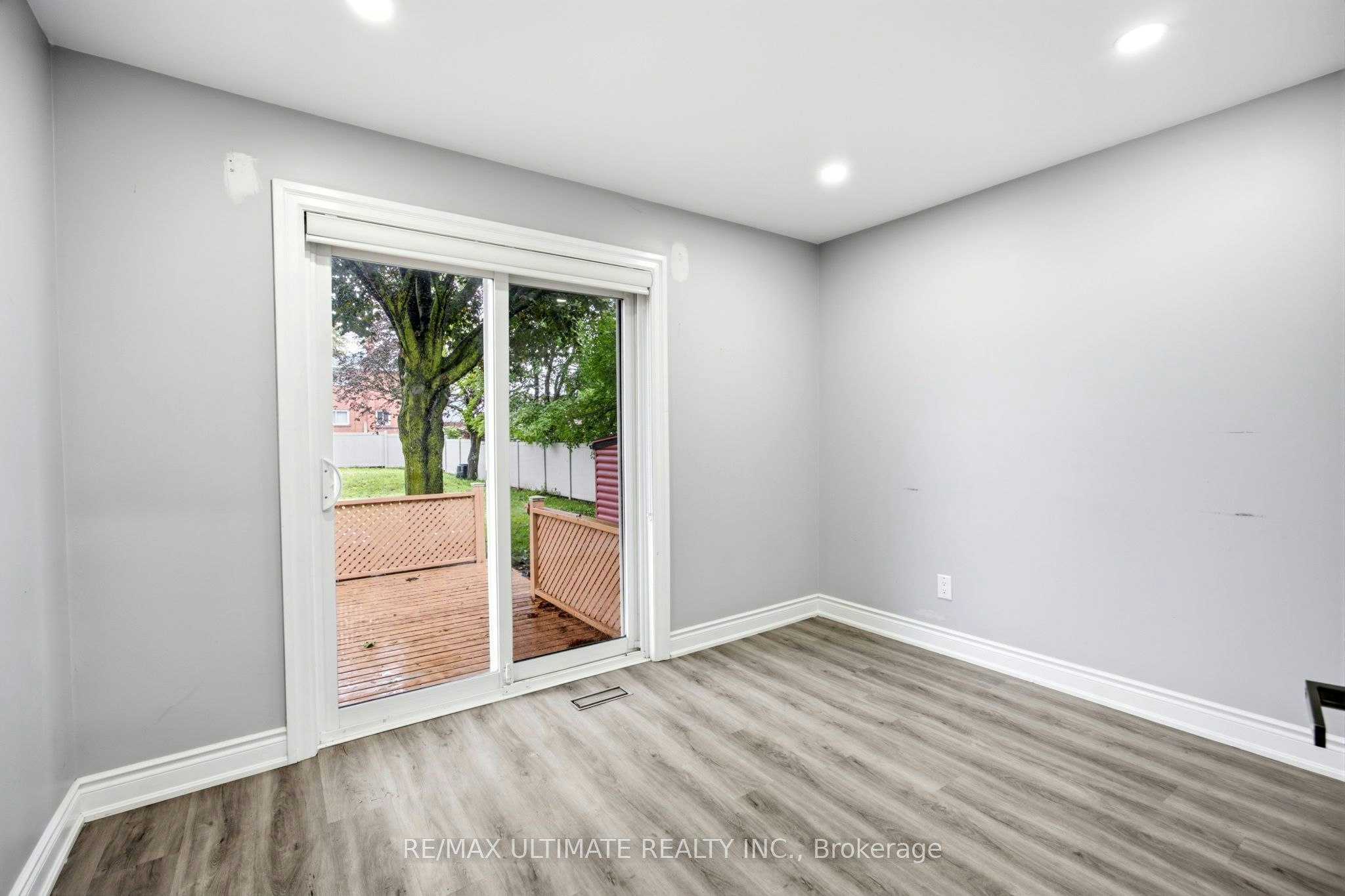 355 Culford Road, Toronto, ON, M6L 2V8 - 33
