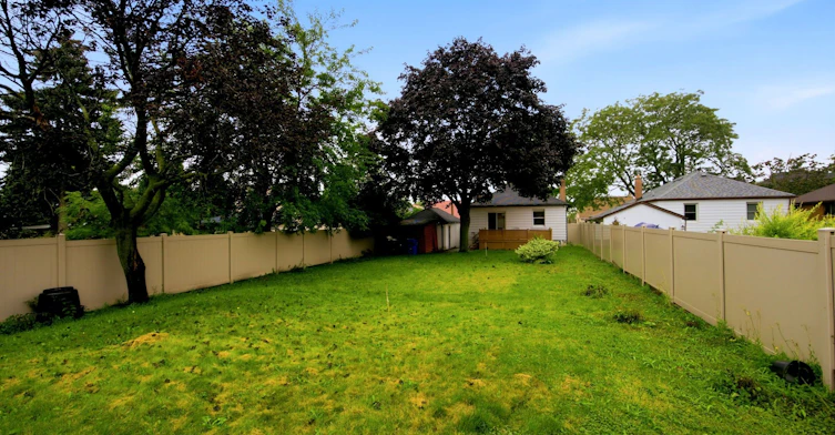 355 Culford Road, Toronto, ON, M6L 2V8 - 13
