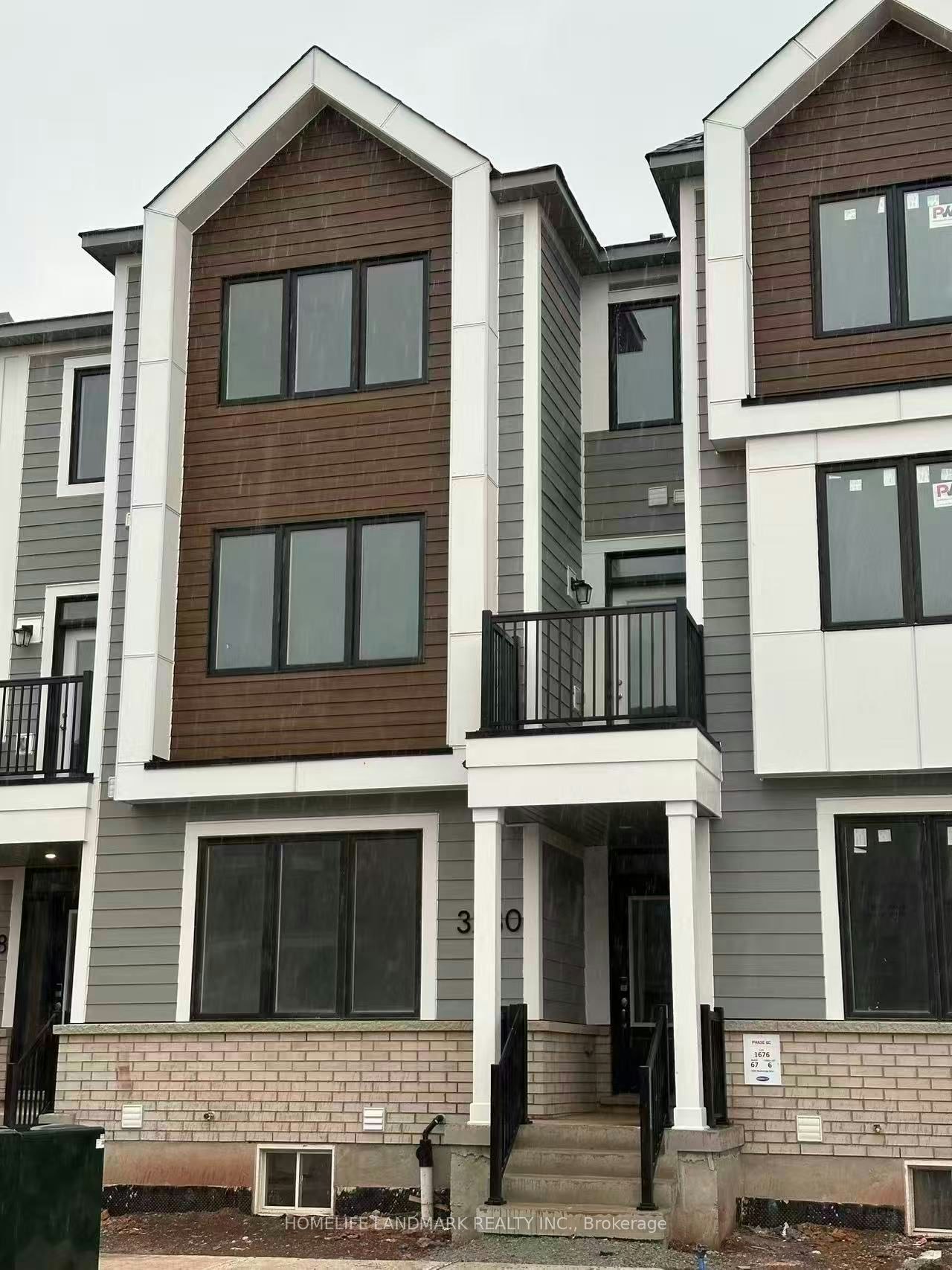 3280 Meadowridge Drive, Oakville, ON, L6H 8E3 - 4