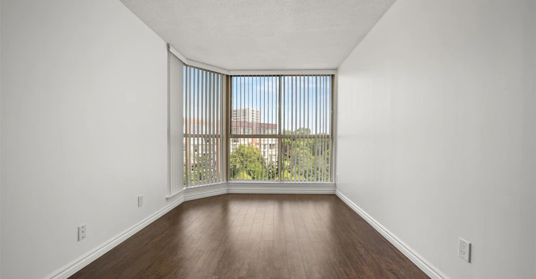 731-22 Southport Street, Toronto, ON, M6S 4Y9 - 22