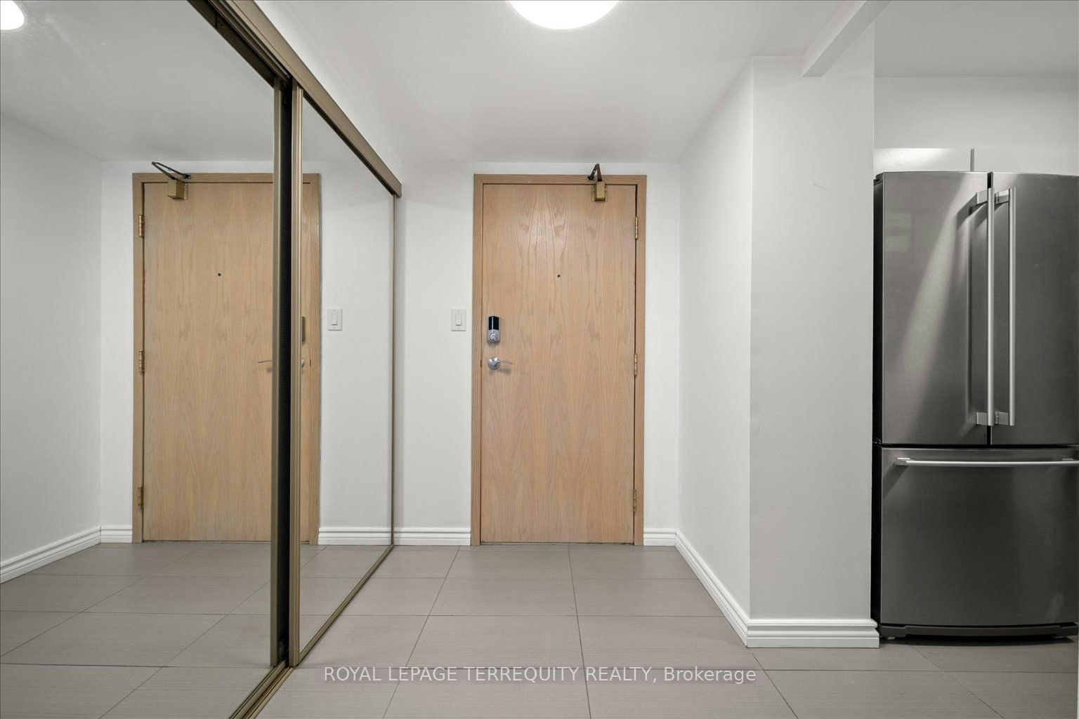 731-22 Southport Street, Toronto, ON, M6S 4Y9 - 10