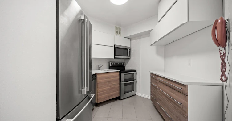 731-22 Southport Street, Toronto, ON, M6S 4Y9 - 13