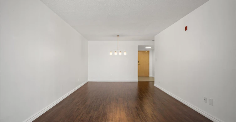 731-22 Southport Street, Toronto, ON, M6S 4Y9 - 21