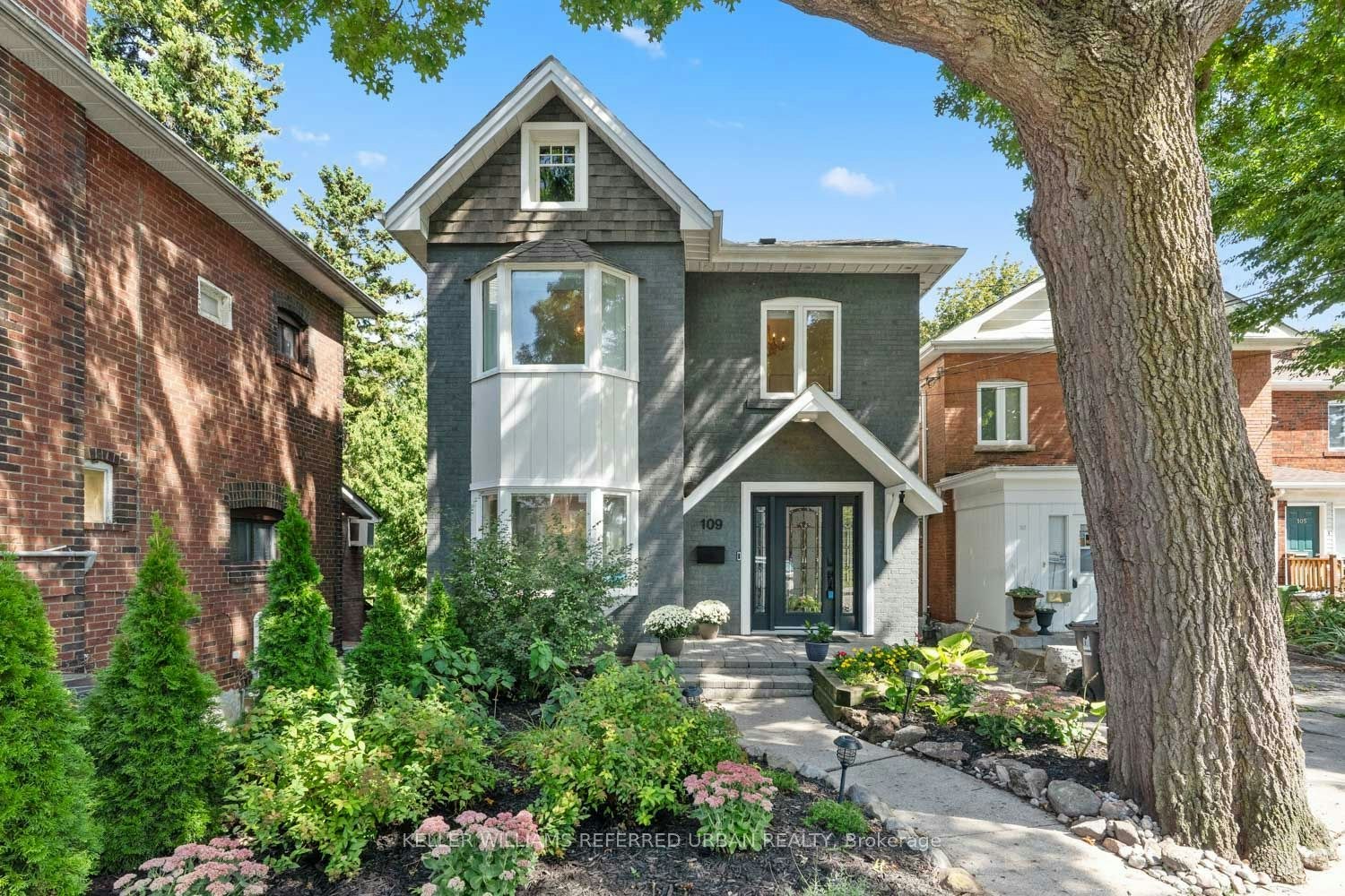 109 Kennedy Avenue, Toronto, ON, M6S 2X8