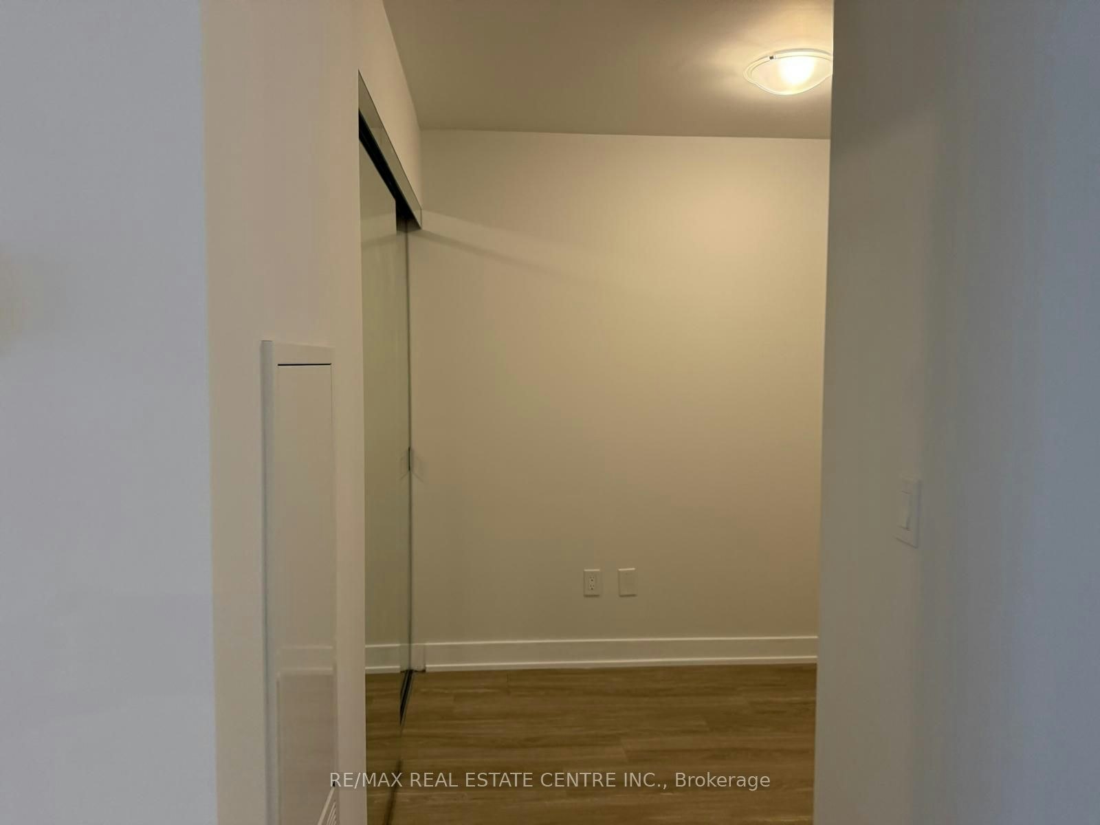 703-430 Square One Drive, Mississauga, ON, L5B 0L6 - 10