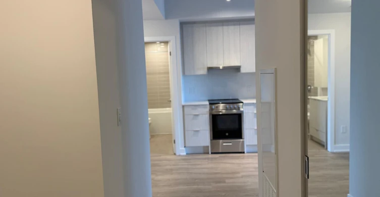 703-430 Square One Drive, Mississauga, ON, L5B 0L6 - 7
