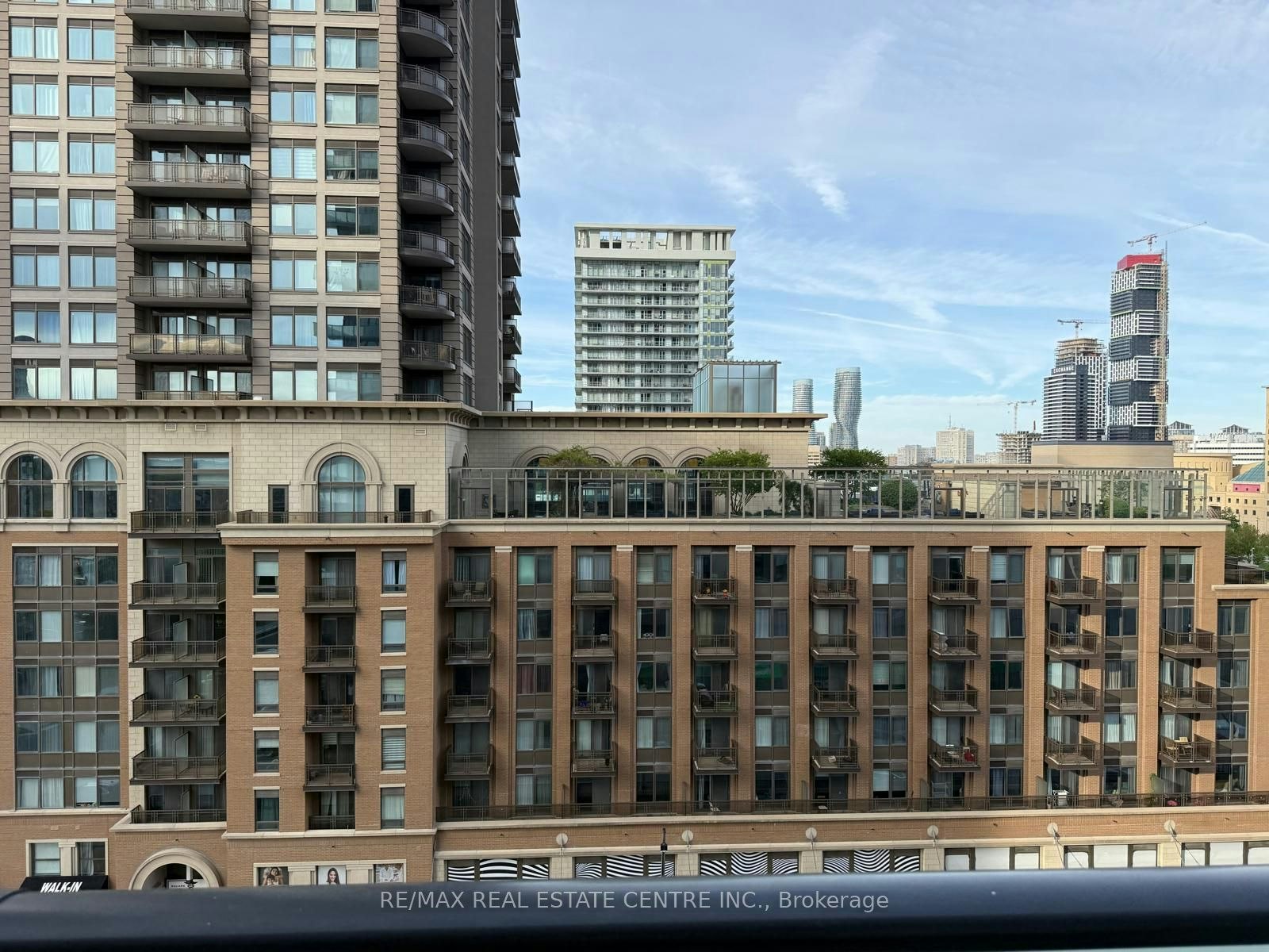 703-430 Square One Drive, Mississauga, ON, L5B 0L6 - 18