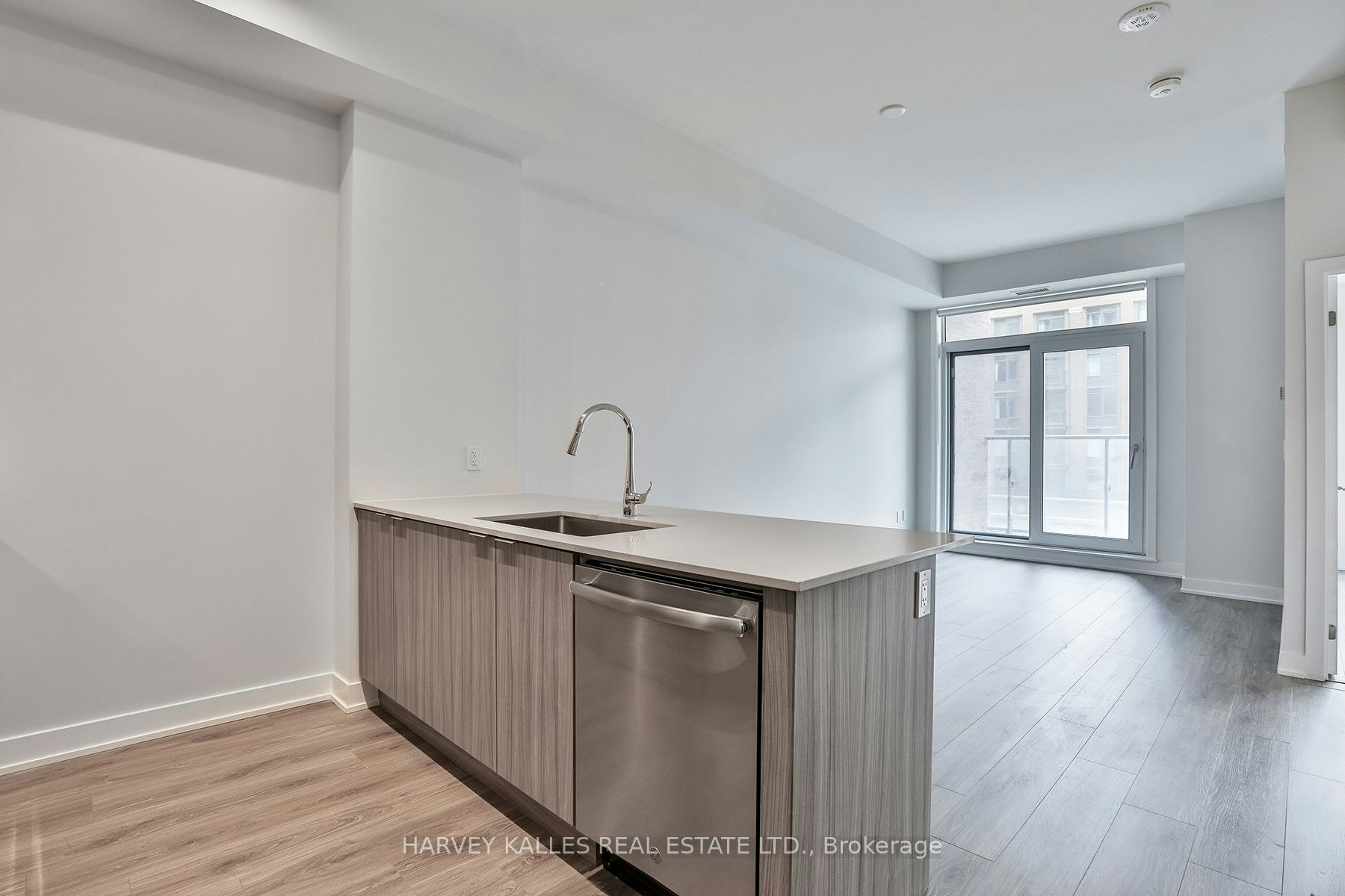 306-430 Square One Drive, Mississauga, ON, L5B 0L6 - 22