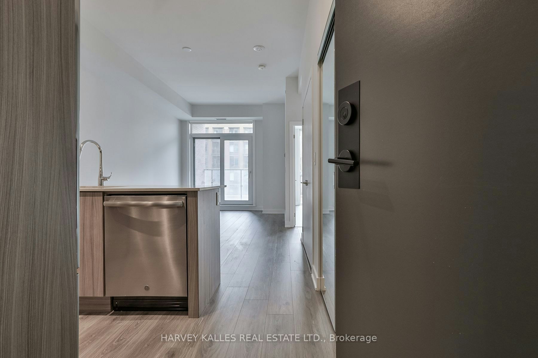 306-430 Square One Drive, Mississauga, ON, L5B 0L6 - 23