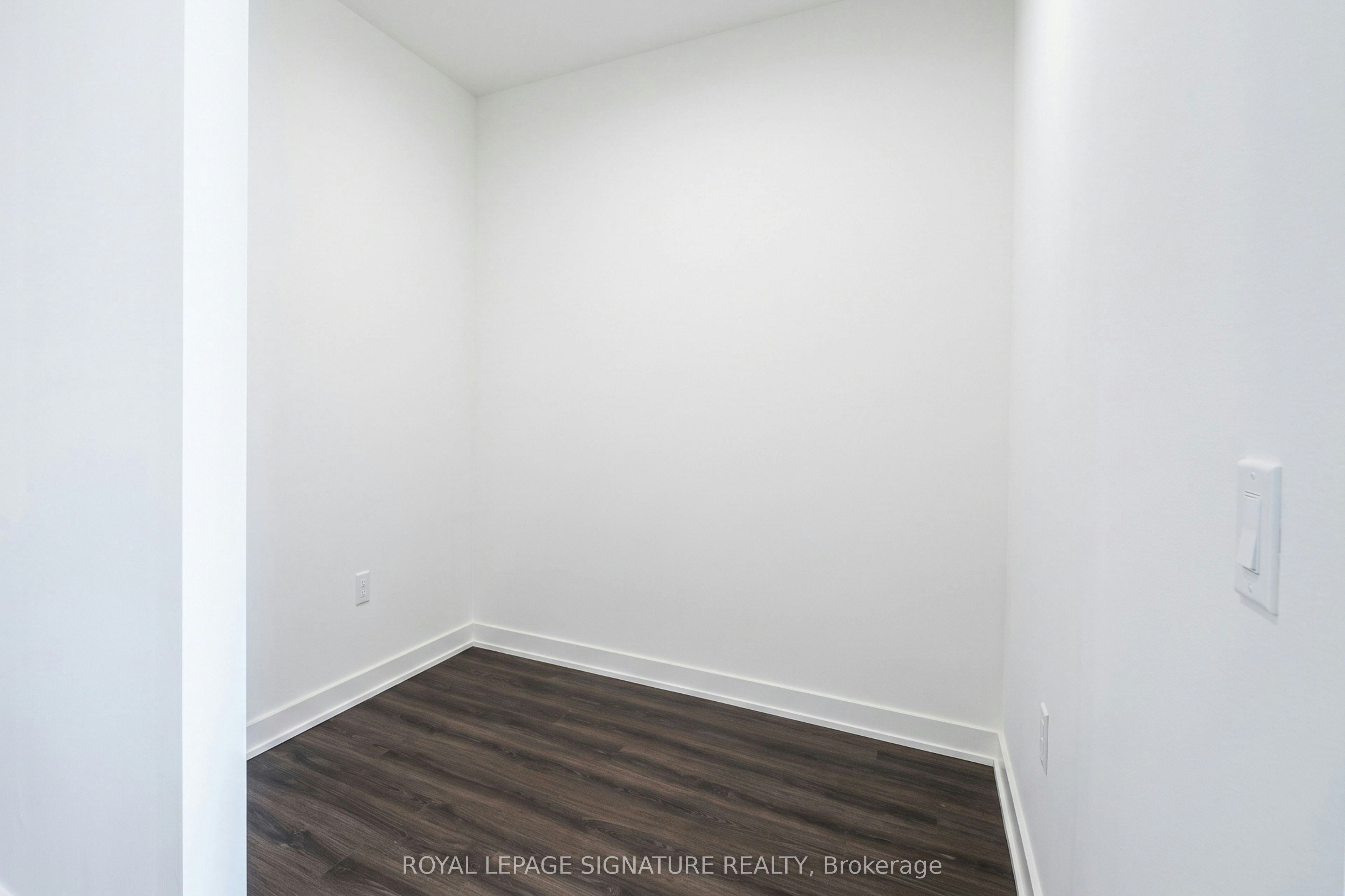 615-448 Burnhamthorpe Road W, Mississauga, ON, L5B 0R4 - 10