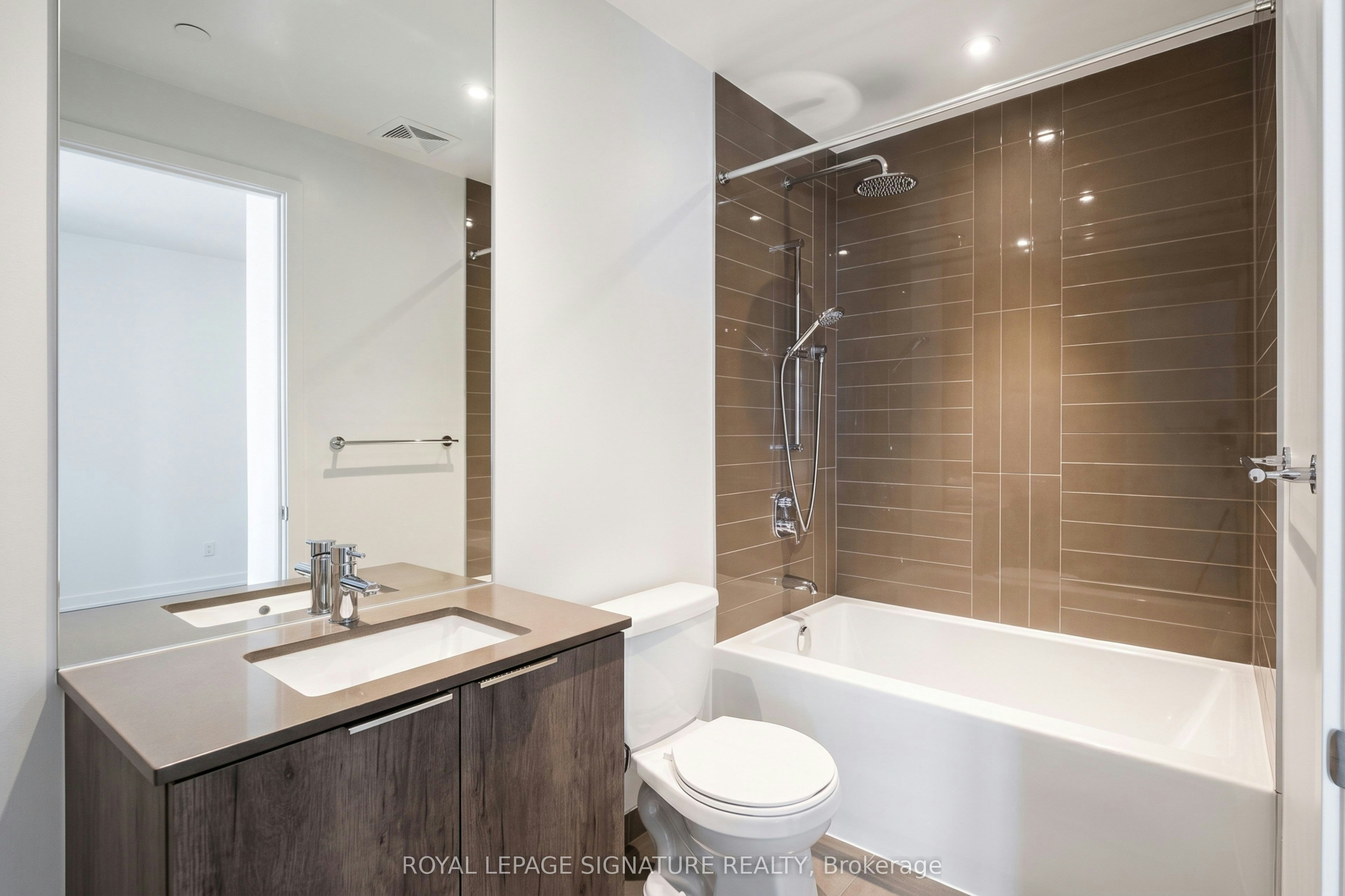 615-448 Burnhamthorpe Road W, Mississauga, ON, L5B 0R4 - 9