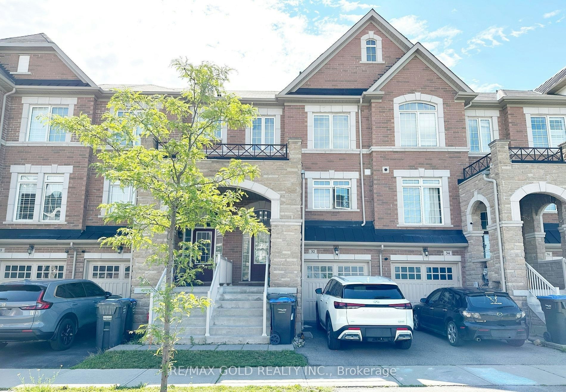 32 Rockman Crescent, Brampton, ON, L7A 4B4