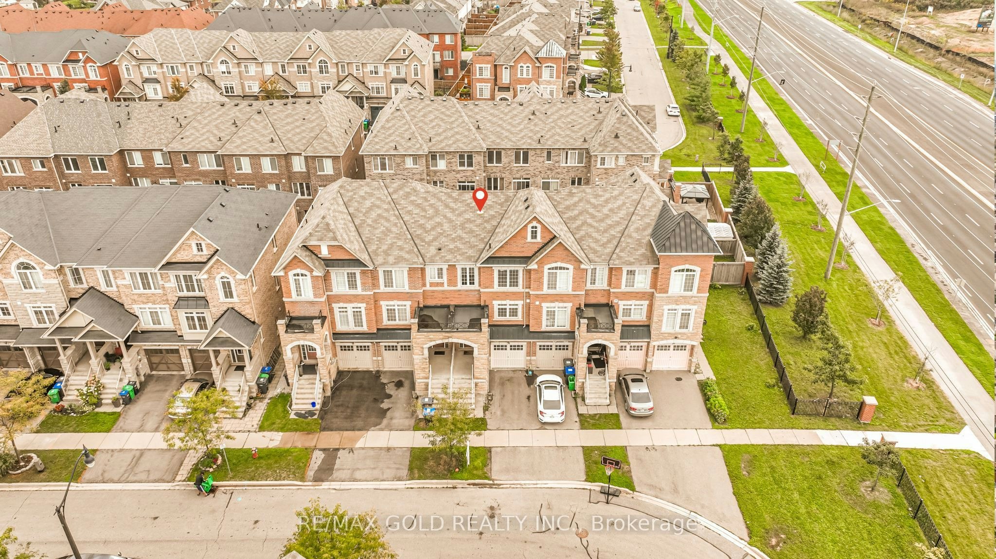 32 Rockman Crescent, Brampton, ON, L7A 4B4