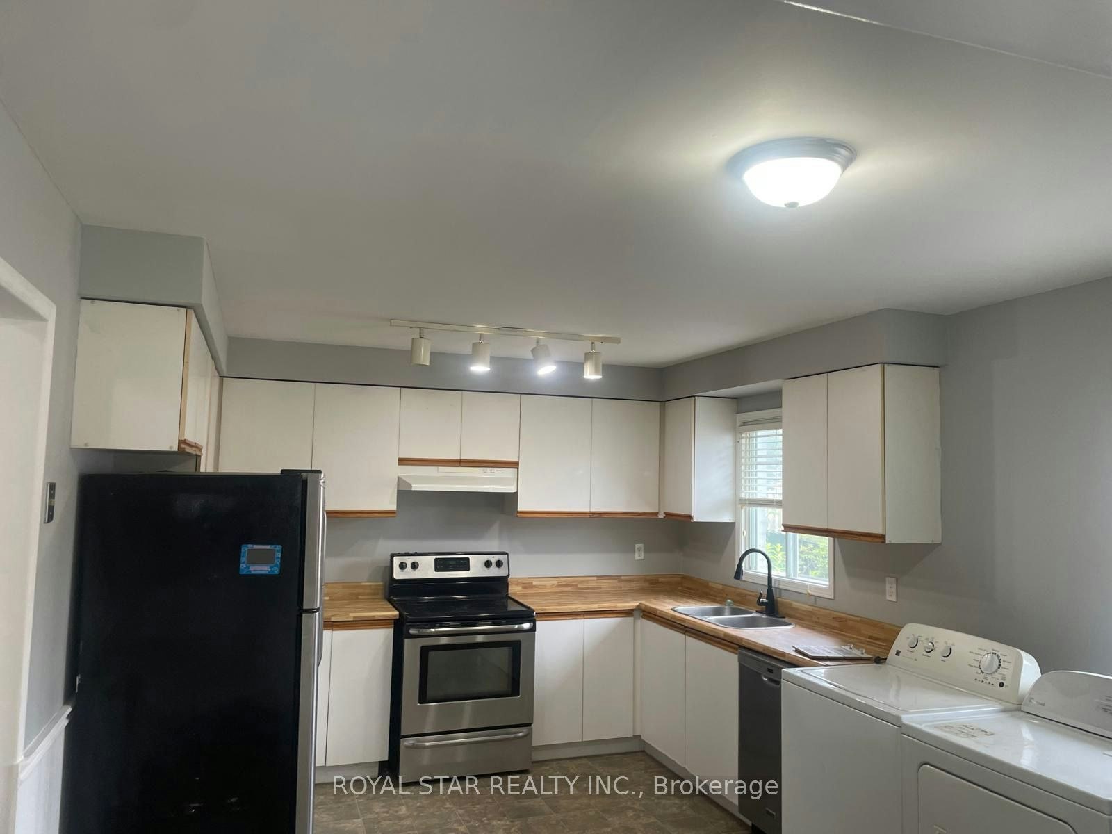 351 Lisa Marie Drive, Orangeville, ON, L9W 4M1 - 5
