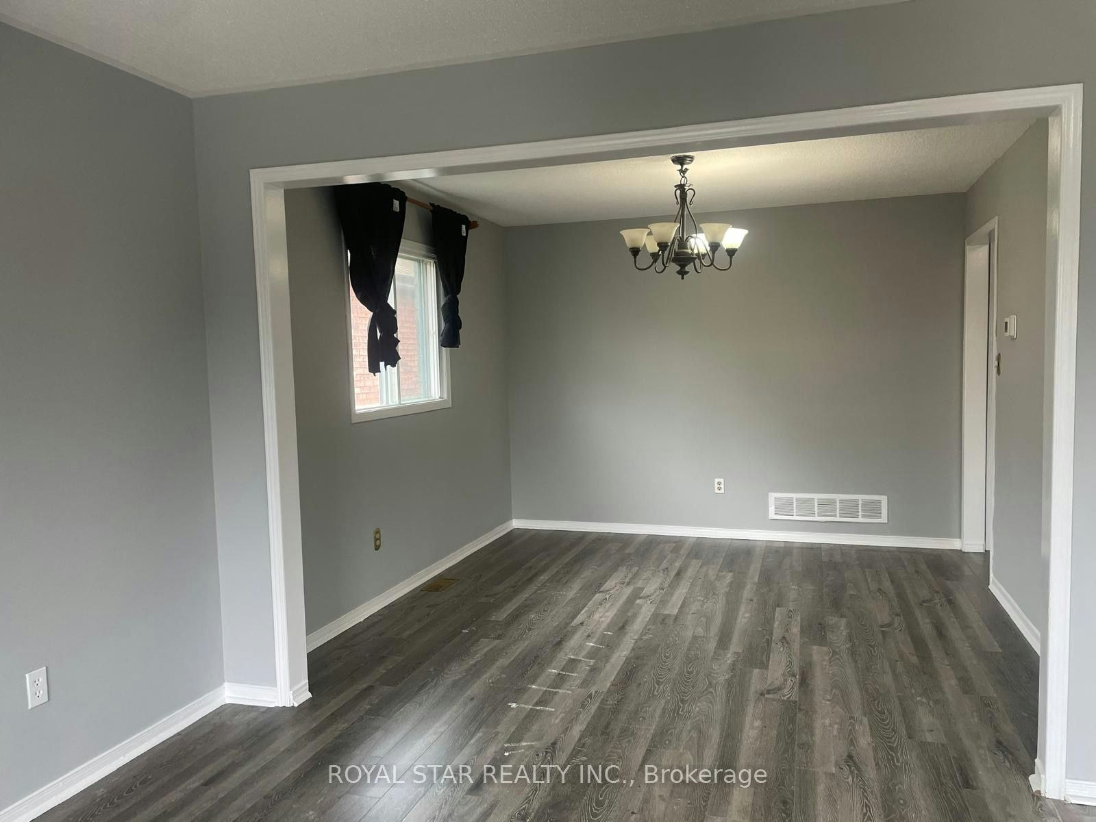 351 Lisa Marie Drive, Orangeville, ON, L9W 4M1 - 2