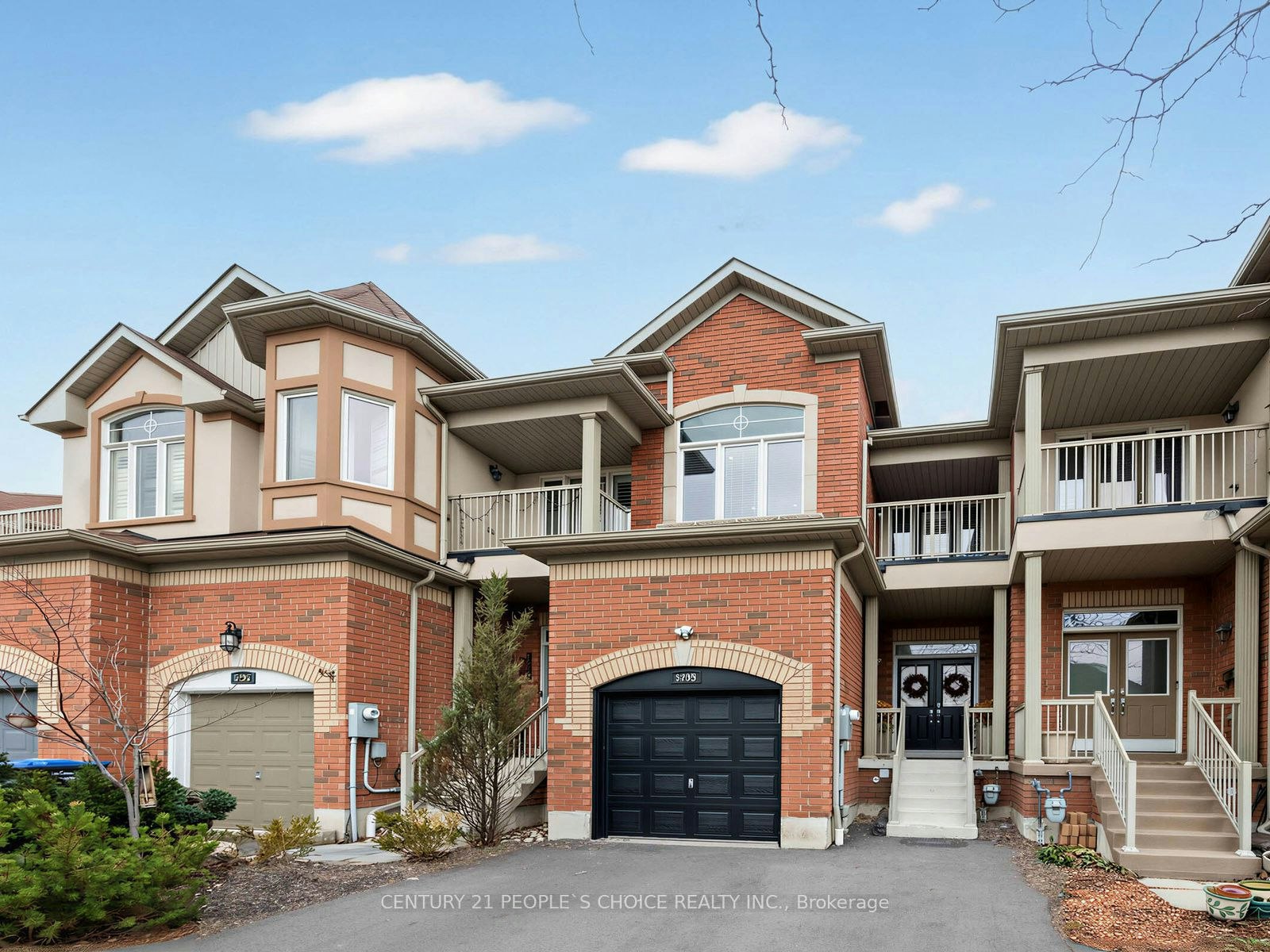 5298 Roadside Way E, Mississauga, ON, L5M 0H9