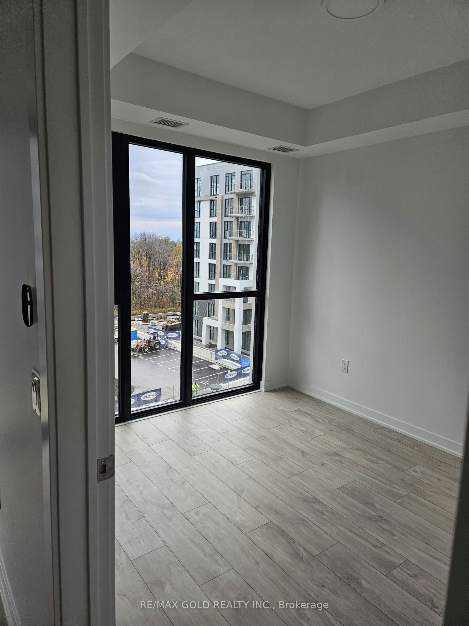 D504-720 Whitelock Avenue, Milton, ON, L9T 2X9 - 6