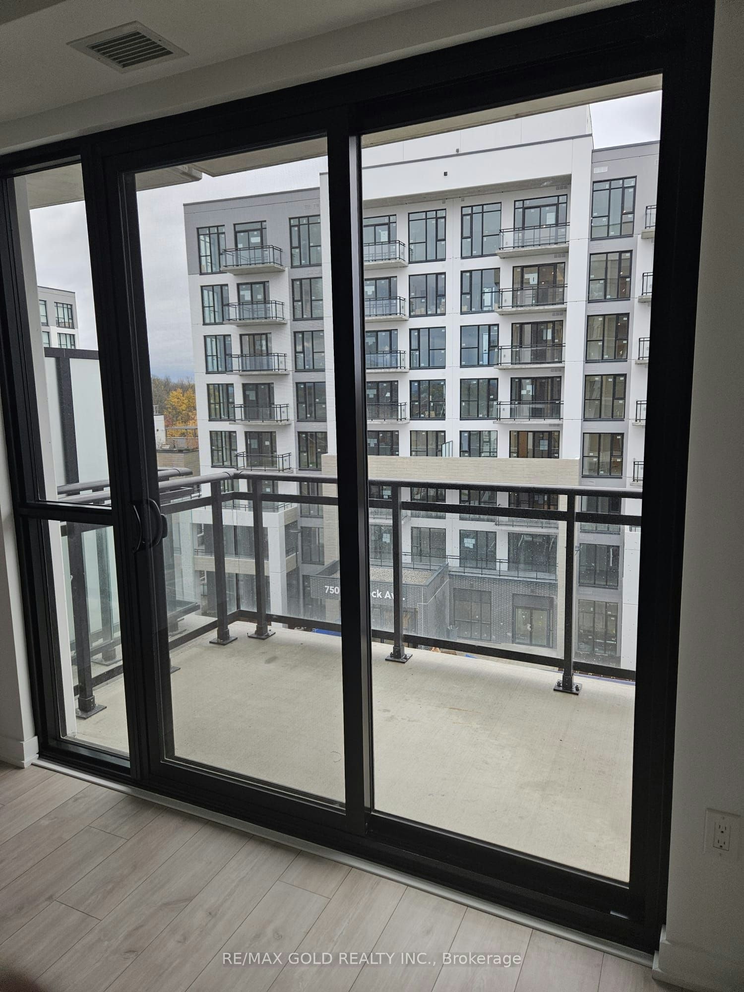 D504-720 Whitelock Avenue, Milton, ON, L9T 2X9 - 9