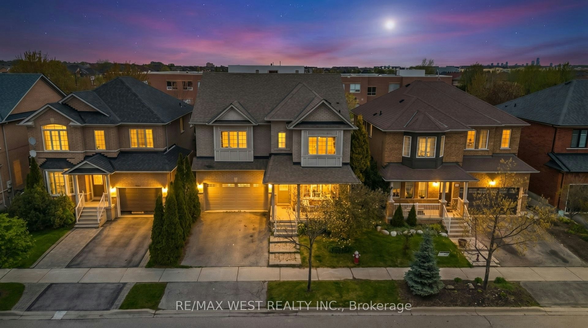 5843 Rainspring Drive, Mississauga, ON, L5M 6X7