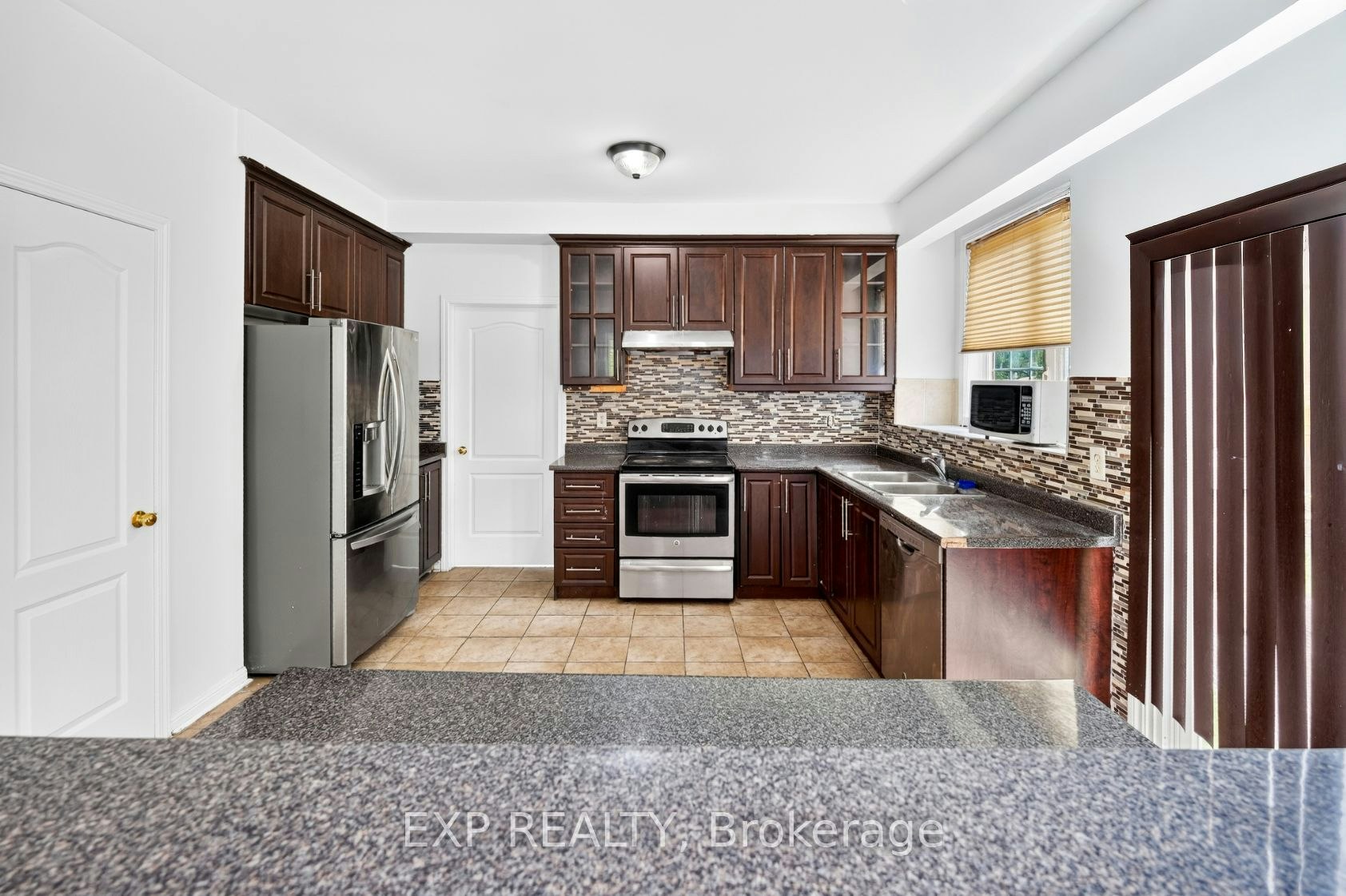 34 Cogswell Crescent N, Brampton, ON, L6P 1A4 - 10