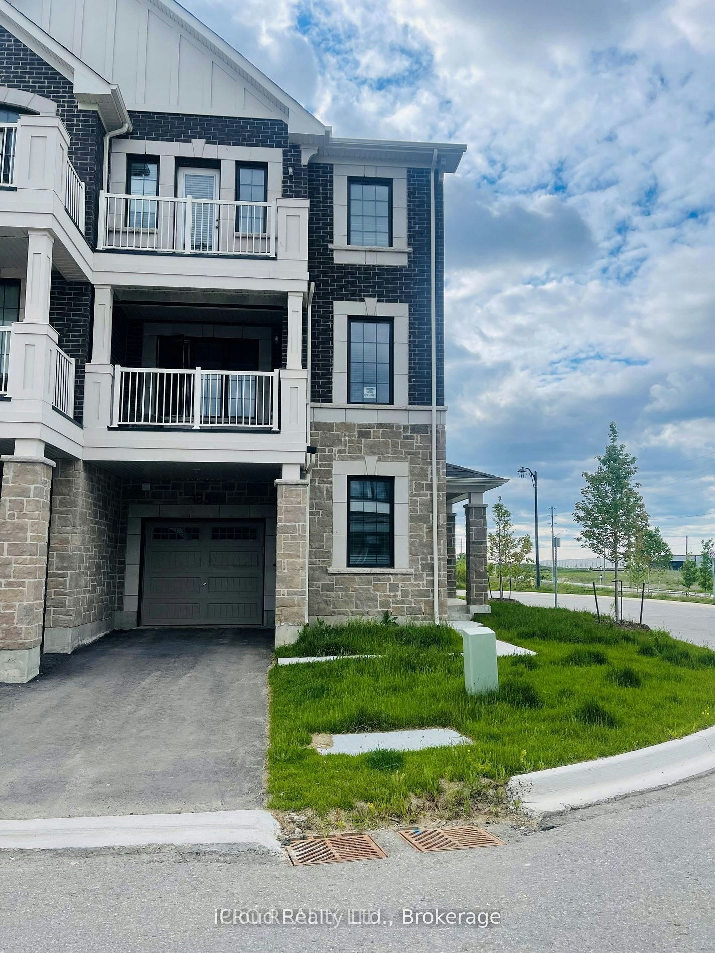1853 Thames Circle, Milton, ON, L9E 2E4