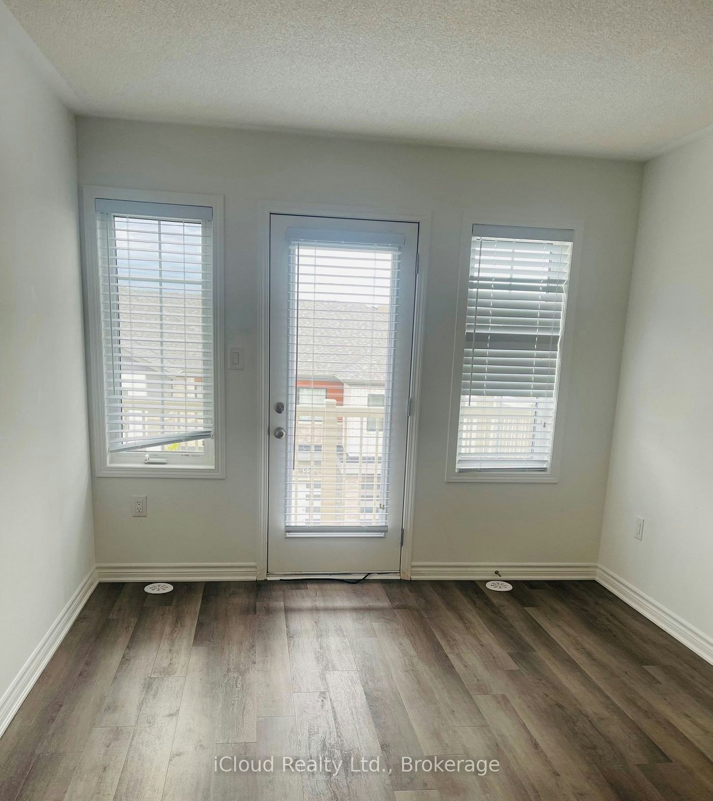 1853 Thames Circle, Milton, ON, L9E 2E4 - 18