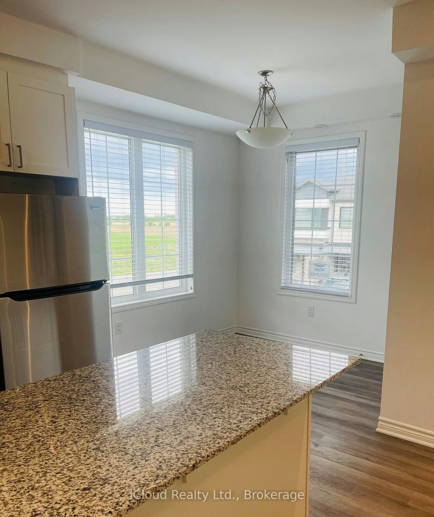 1853 Thames Circle, Milton, ON, L9E 2E4 - 13
