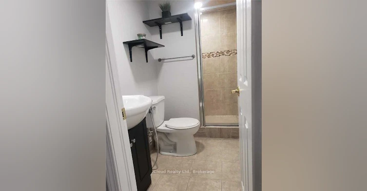 BSMT-5673 Ethan Drive, Mississauga, ON, L5M 0V1 - 5