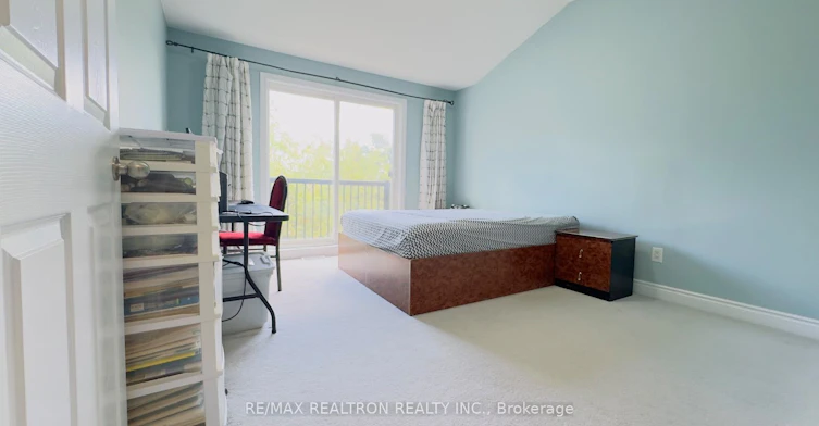 17D Hobden Place, Toronto, ON, M9R 3R6 - 8