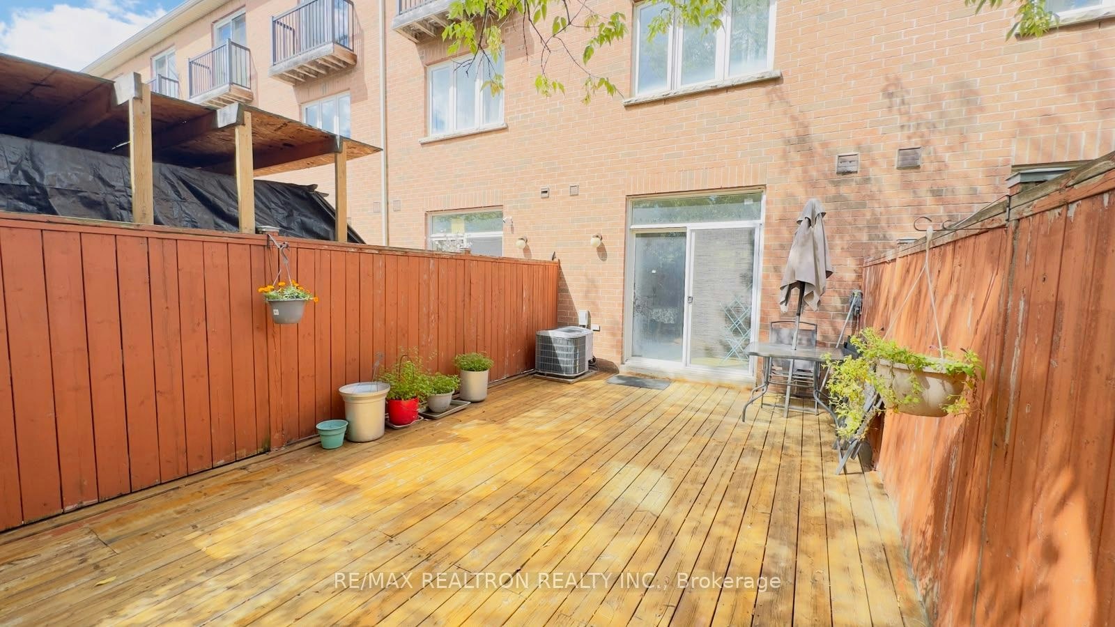 17D Hobden Place, Toronto, ON, M9R 3R6 - 20