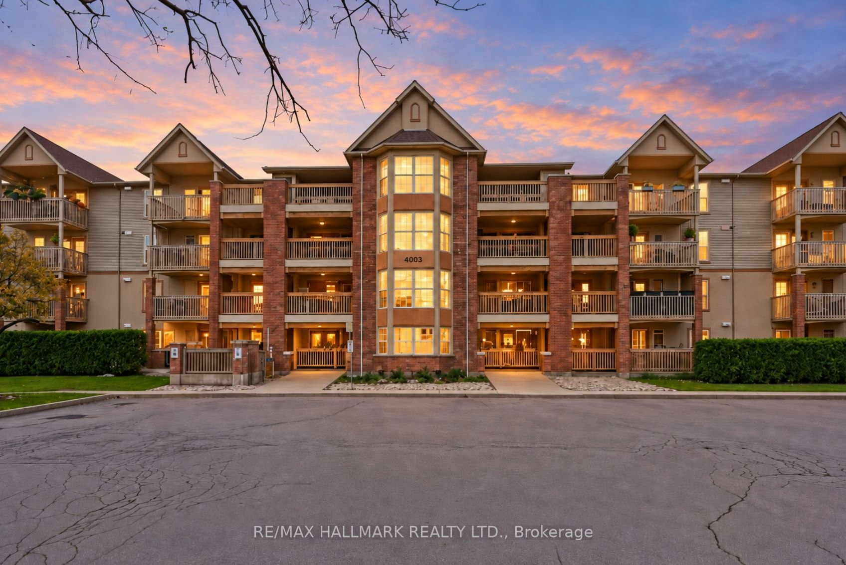 312-4003 Kilmer Drive, Burlington, ON, L7M 4M1
