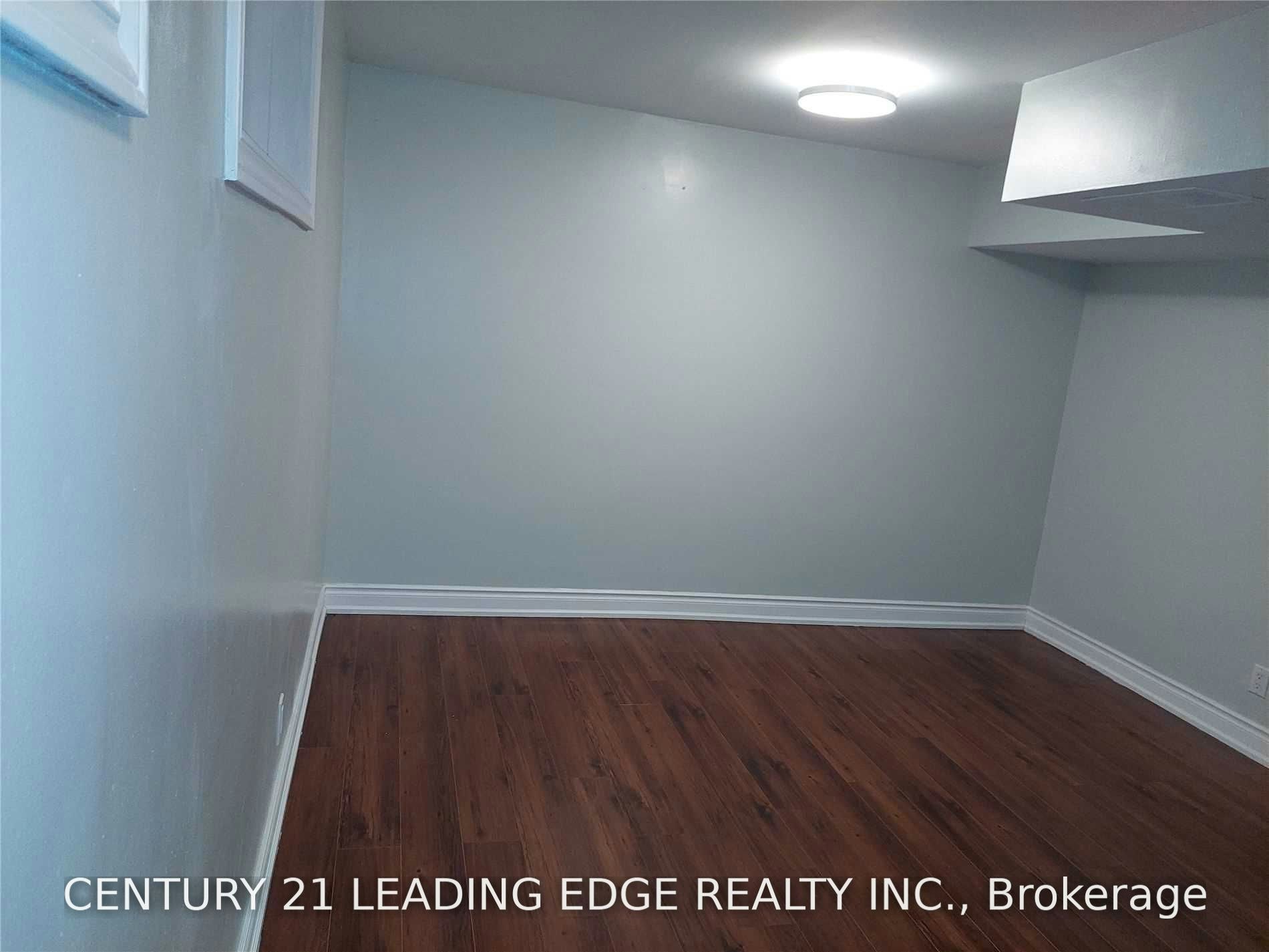 1669 Kipling Avenue, Toronto, ON, M9R 2Y4 - 6
