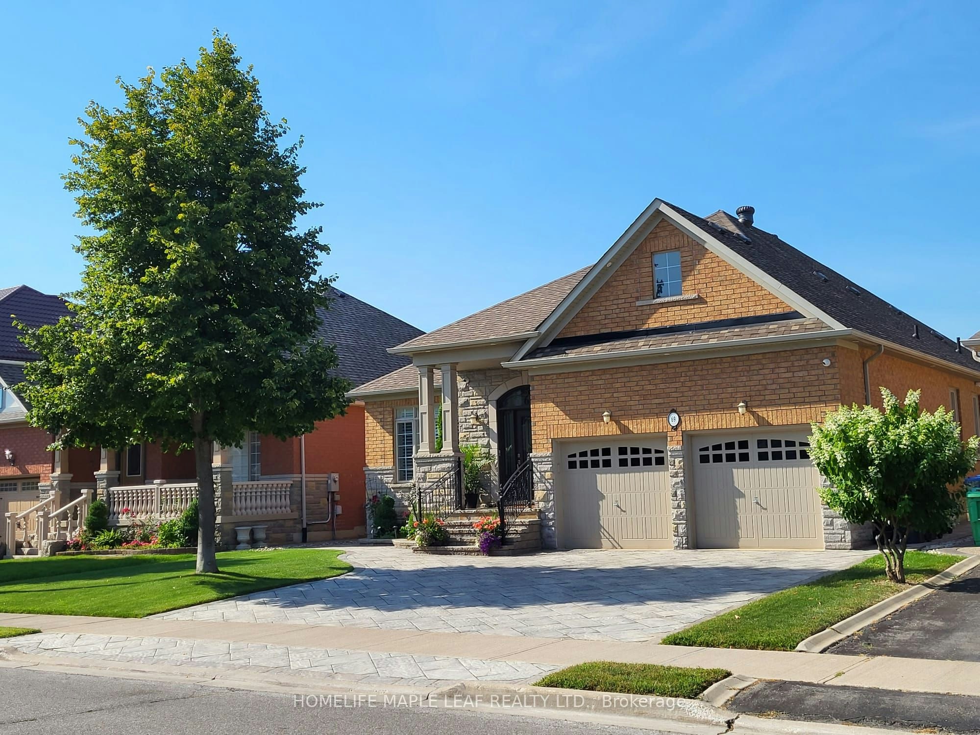 69 Huntspoint Drive, Brampton, ON, L6P 2G3