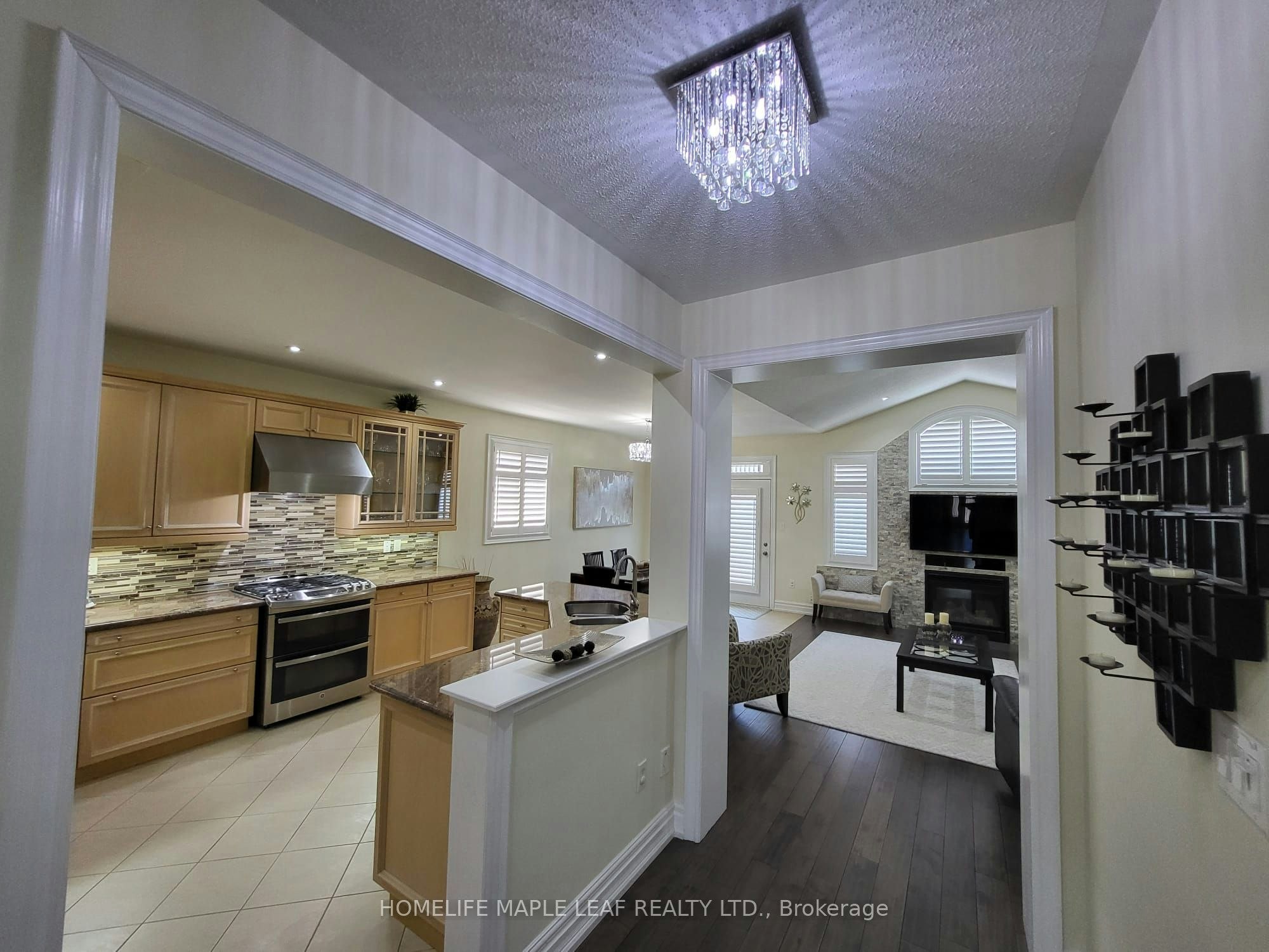 69 Huntspoint Drive, Brampton, ON, L6P 2G3 - 5